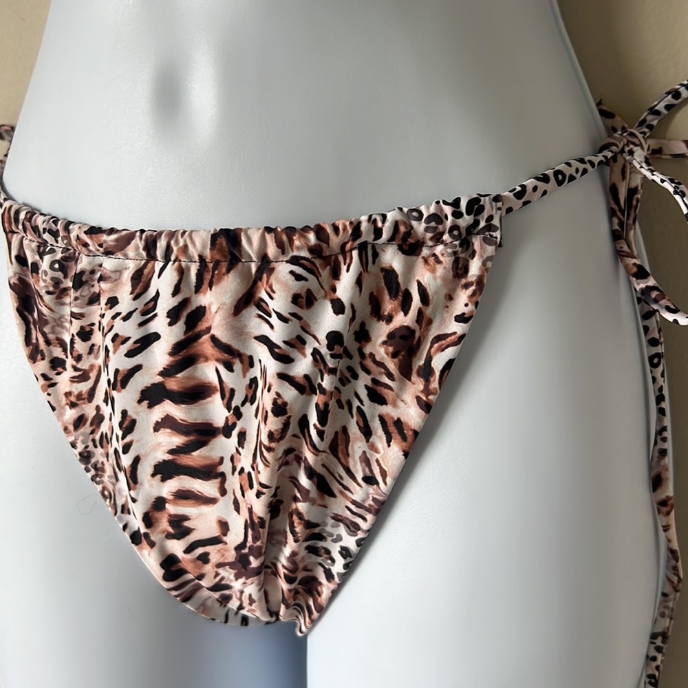 Animal print string bikini - Picture 3 of 12